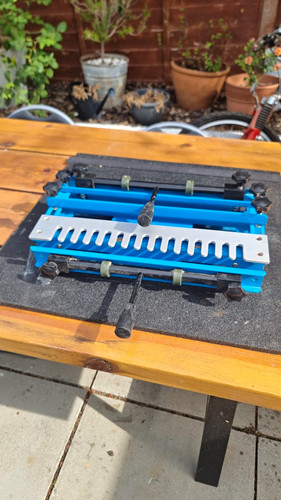 Dovetail woodworking cutting - dovetail,