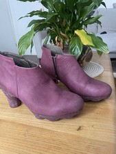 El Naturalista Women's Leather