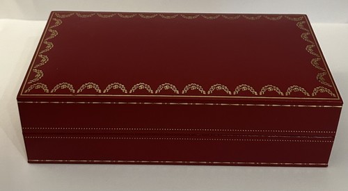 Cartier red presentation - cartier, box