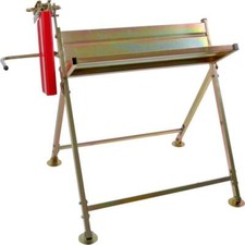 Log Saw Horse Holder Folding Metal With Pivoting Chainsaw Clamp (Neilsen CT5658)
