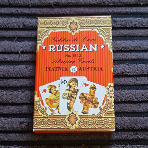 Piatnik russian playing cards - playing,