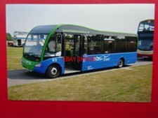 PHOTO  THAMES TRAVEL OPTARE M890 BUS NO 716 REG YJ13 HNW