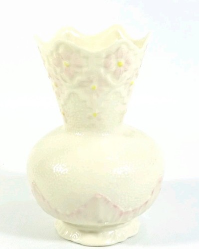 Belleek ireland bud vase pink - bud,