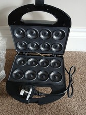 Geepas Doughnut Maker 750W |