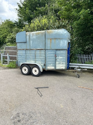 Richardson horse trailer - richardson,