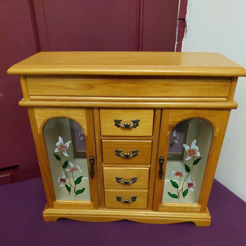 Vintage wood jewellery - jewellery, box
