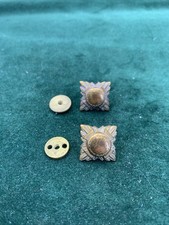 Officers Rank   Pips x 2 Brass