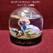 Marilyn Monroe Vintage Snow