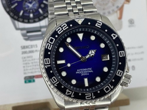 Seiko men black - blue, dial
