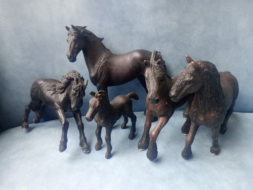 Schleich frisian horse - frisian,