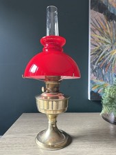 Gorgeous Vintage Oil Lamp