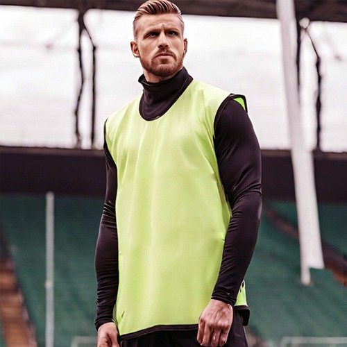 Football training bibs - 1,