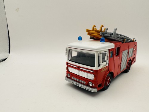 Corgi scale diecast 97358 - scale,