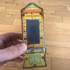 VINTAGE ADVERTISING DISPENSING