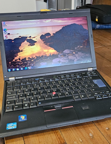 Lenovo thinkpad x220 - lenovo,