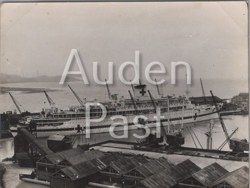 Hospital ship harbour - hospital, with