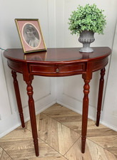 VINTAGE VICTORIAN STYLE