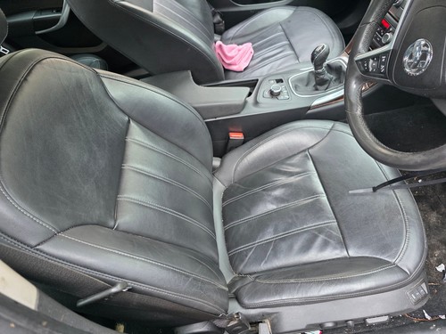 Vauxhall insignia 2012 - vauxhall,