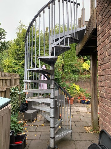 External spiral staircase - spiral,