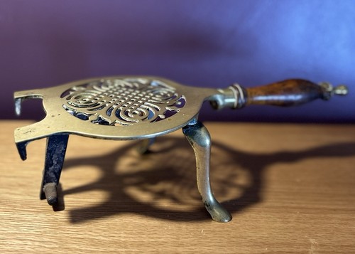 Antique brass flat iron - brass,