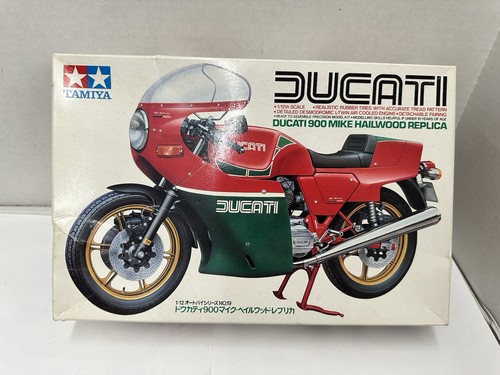 Tamiya scale model kit of - scale,