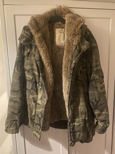 Zara camouflage coat size - zara,