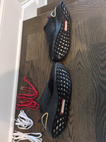 Size adidas ultraboost - 10.5,