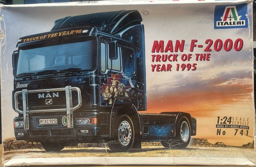 Italeri man 2000 truck - 1:24,