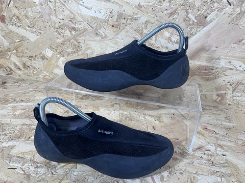 Art company shoes - company, spirit