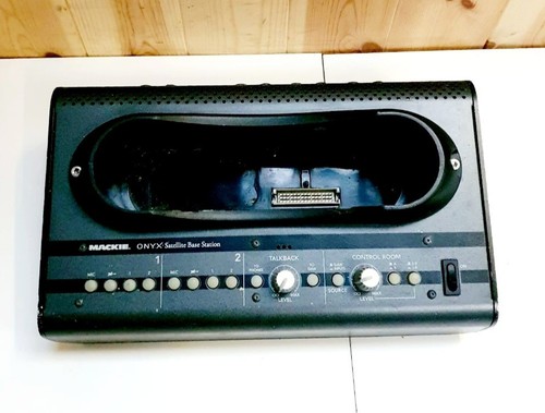 Mackie onyx satellite - mackie, base