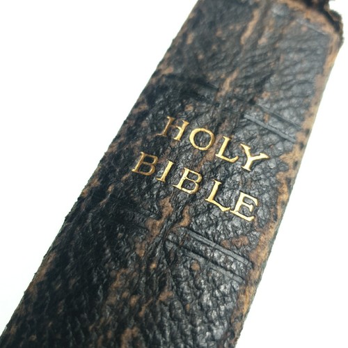 Holy bible old new - bible, testament