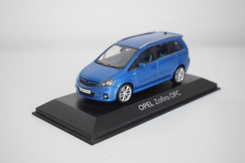 C17 minichamps opel - 1:43,