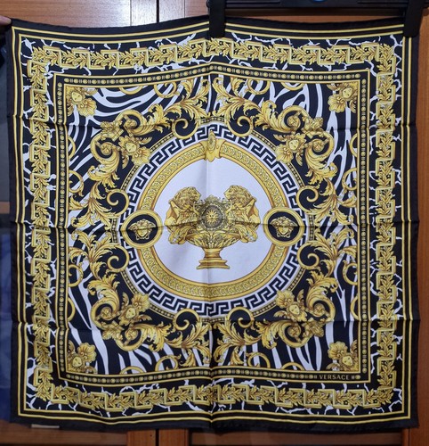 Versace coupe des dieux - versace,