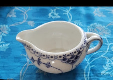 ROYAL COPENHAGEN MUSLIN PAINTED EXTREMELY RARE GRAVY BOAT NUMBER 741 1ST CHOICE