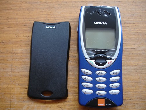 Nokia 8210 mobile unlocked - nokia,