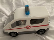 Playmobil van with Paramedic 
