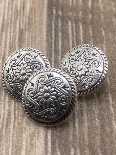15mm shank buttons antique - 15mm,