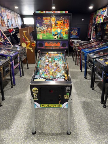 World cup soccer pinball - world,