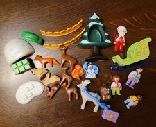 Playmobil Christmas bundle 24 pieces. VGC. Suitable for 1 to 5 year olds.