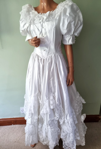 Vintage peep milkmaid - vintage, peep/milkmaid