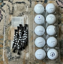 12 TITLEIST GOLF BALLS. Mix of