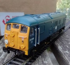 Bachmann Class 24 (32-425) BR Blue - Mint Condition - Boxed - Free P&P
