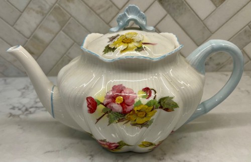 Shelley dainty begonia teapot - dainty,