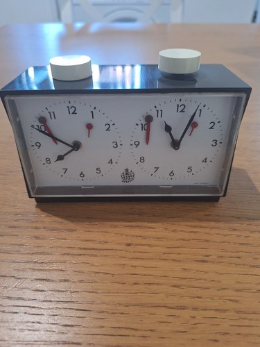 Bohemia chess clock good used - bohemia,