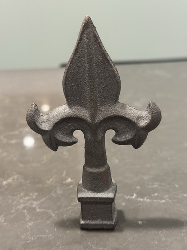 Cast iron finial fleur - cast,