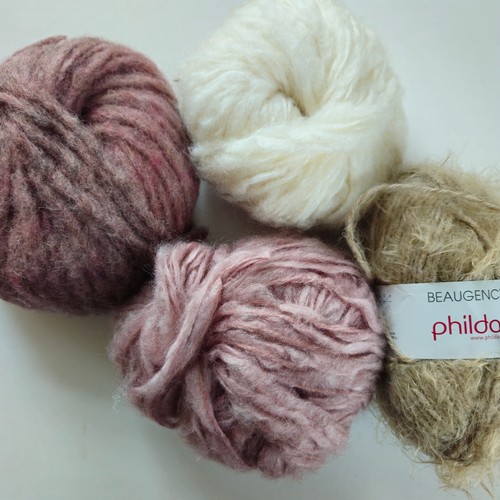 Knitting yarn mixed lot - -, of