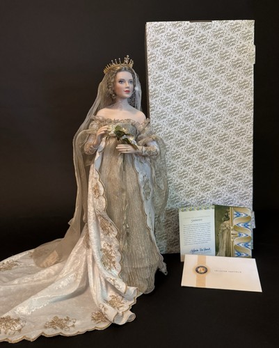Franklin mint guinevere doll - mint,