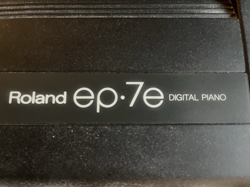 Roland digital piano - 7e,