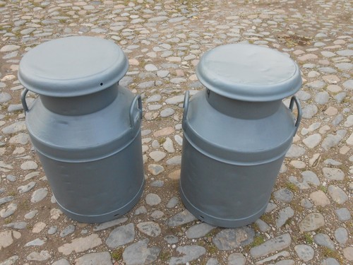 Pair antique rustic milk - rustic,