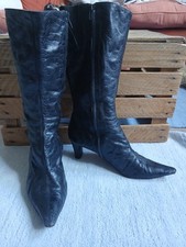Vero Cuoio Black Boots Pointed
